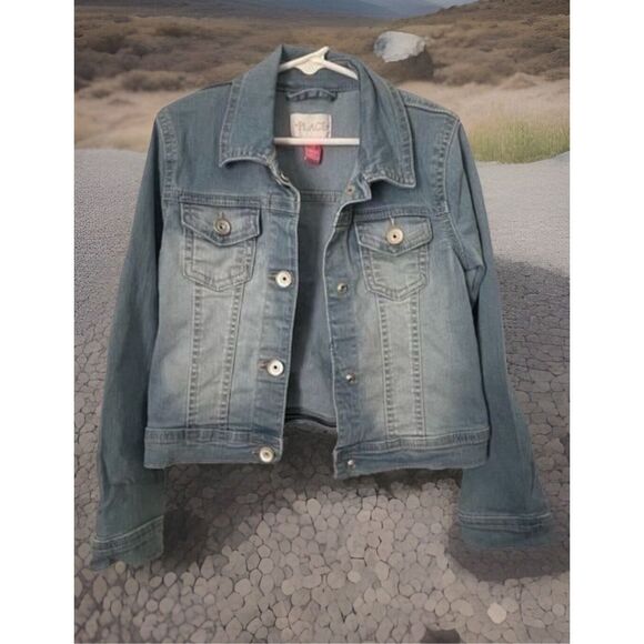 The Childrens Place Girls Small Denim Jean Jacket Blue Distressed Snap Front - Picture 1 of 6